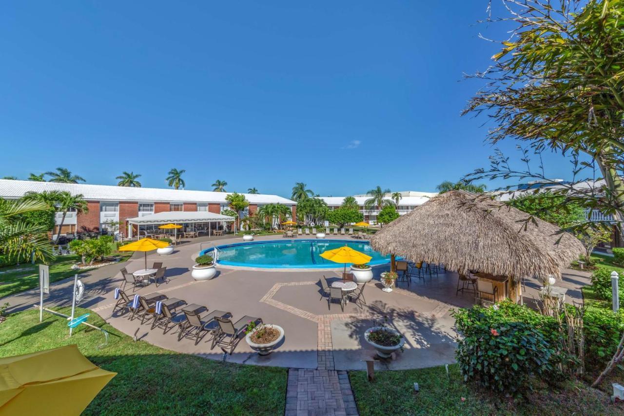 Best Western Palm Beach Lakes Γουεστ Παλμ Μπιτς Εξωτερικό φωτογραφία