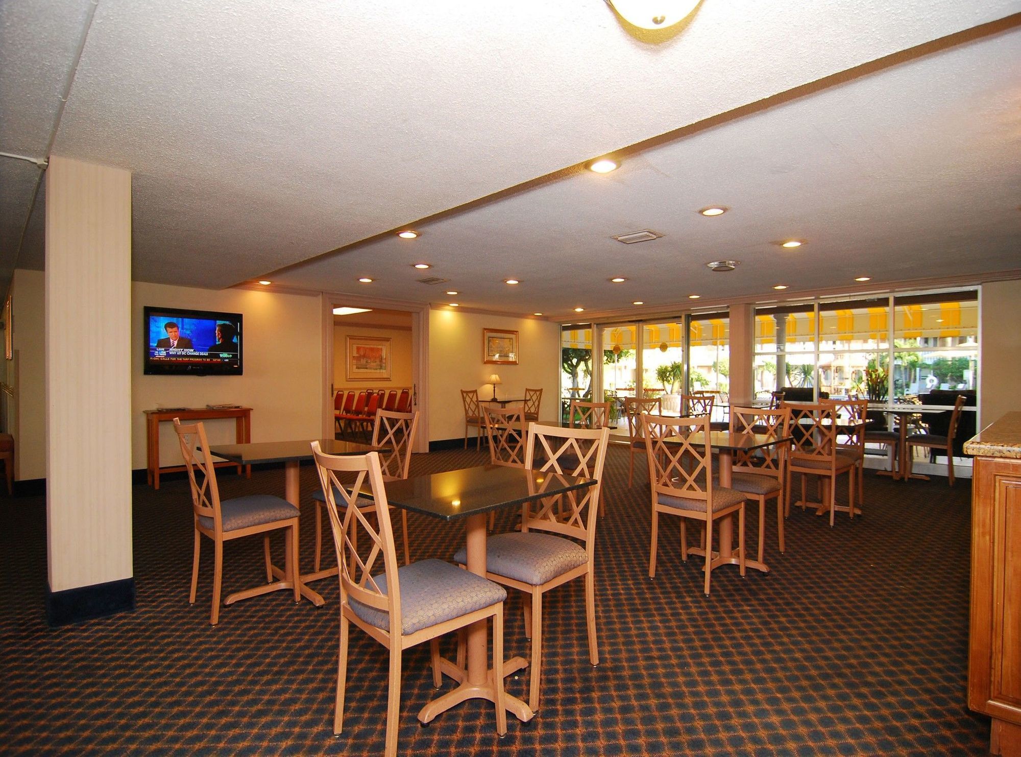 Best Western Palm Beach Lakes Γουεστ Παλμ Μπιτς Εξωτερικό φωτογραφία